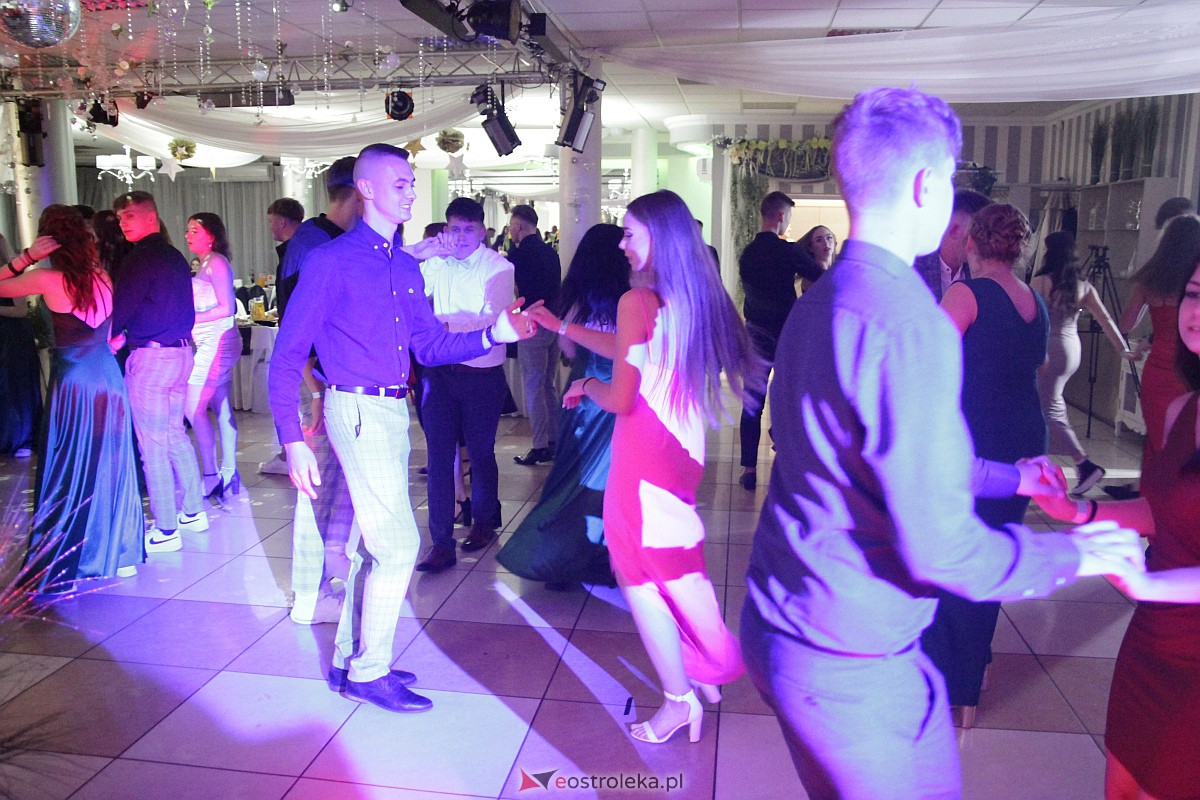 Półmetek uczniów z Zespołu Szkół Zawodowych nr 4 w Ostrołęce [23.09.2023] - zdjęcie #31 - eOstroleka.pl