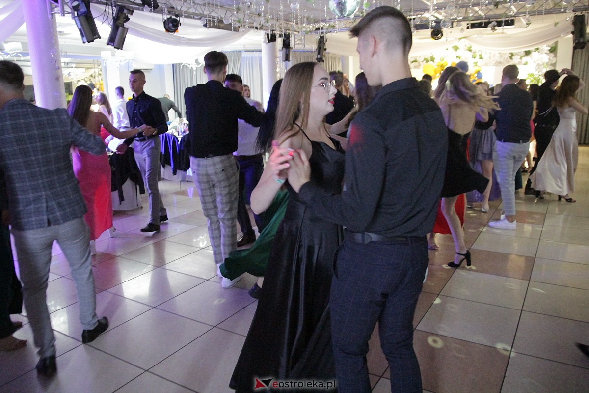 Półmetek uczniów z Zespołu Szkół Zawodowych nr 4 w Ostrołęce [23.09.2023] - zdjęcie #28 - eOstroleka.pl