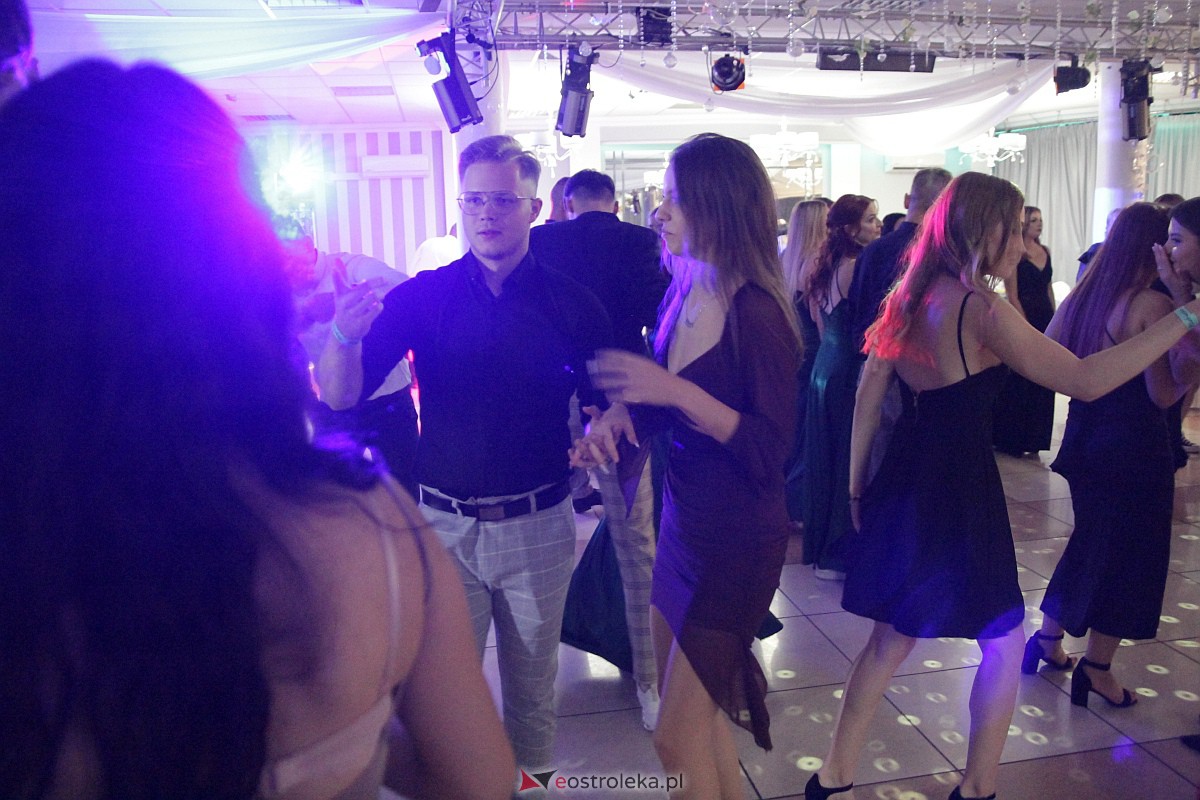 Półmetek uczniów z Zespołu Szkół Zawodowych nr 4 w Ostrołęce [23.09.2023] - zdjęcie #21 - eOstroleka.pl