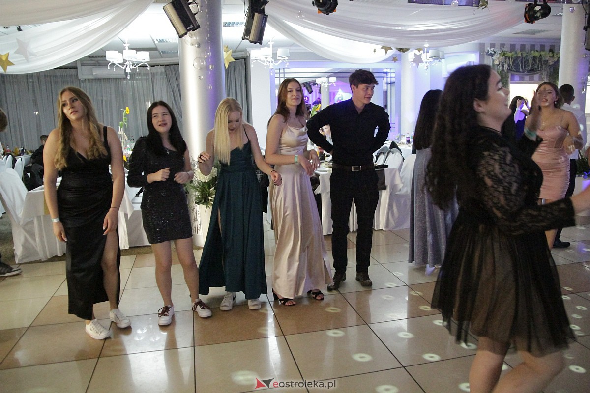 Półmetek uczniów z Zespołu Szkół Zawodowych nr 4 w Ostrołęce [23.09.2023] - zdjęcie #9 - eOstroleka.pl