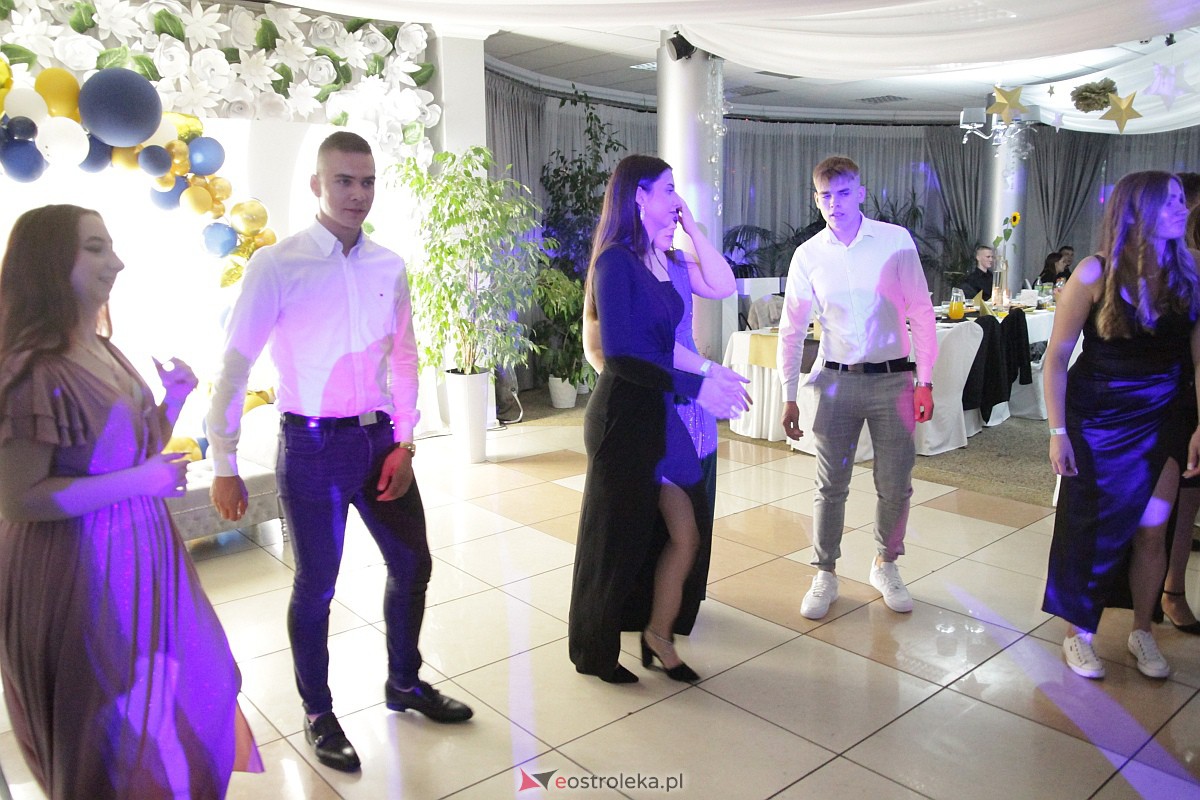 Półmetek uczniów z Zespołu Szkół Zawodowych nr 4 w Ostrołęce [23.09.2023] - zdjęcie #7 - eOstroleka.pl