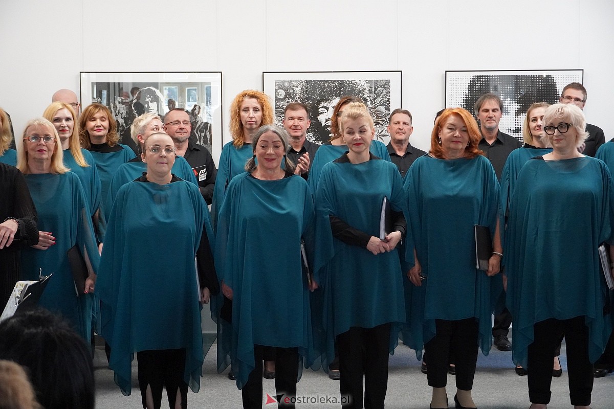 Koncert Rzeka marzeń w wykonaniu Ostrołęckiego Chóru Kameralnego [24.09.2023] - zdjęcie #13 - eOstroleka.pl