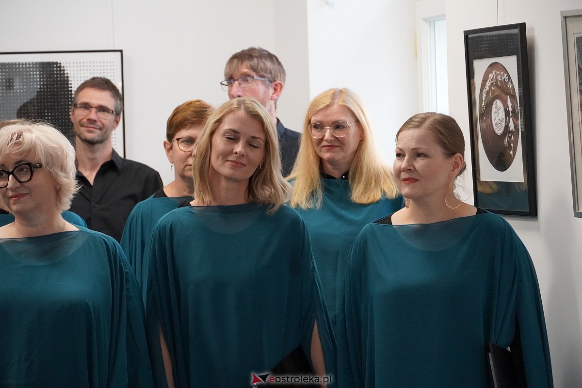 Koncert Rzeka marzeń w wykonaniu Ostrołęckiego Chóru Kameralnego [24.09.2023] - zdjęcie #3 - eOstroleka.pl