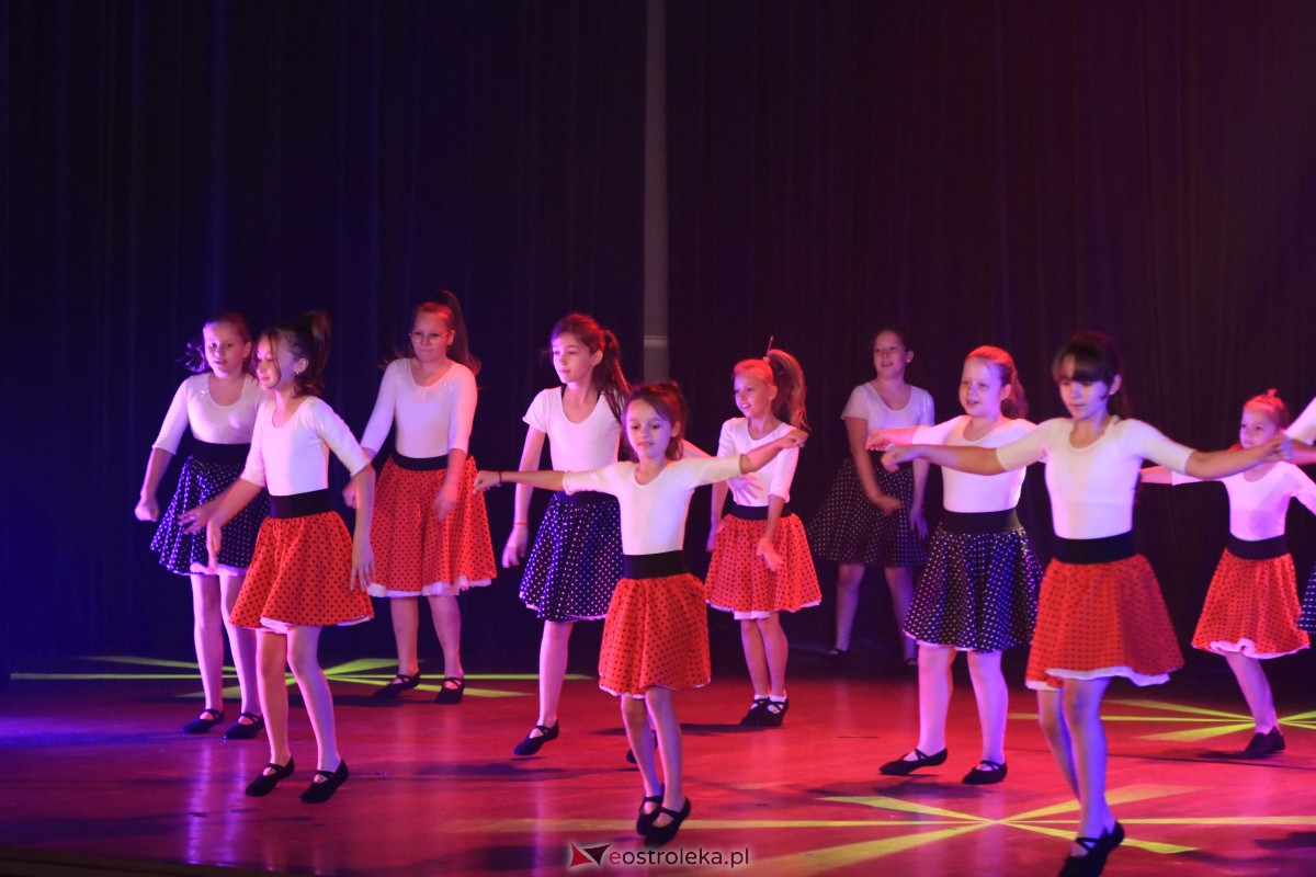 Koncert Muzyczna podróż grupy De-eM w OCK [25.09.2023] - zdjęcie #168 - eOstroleka.pl