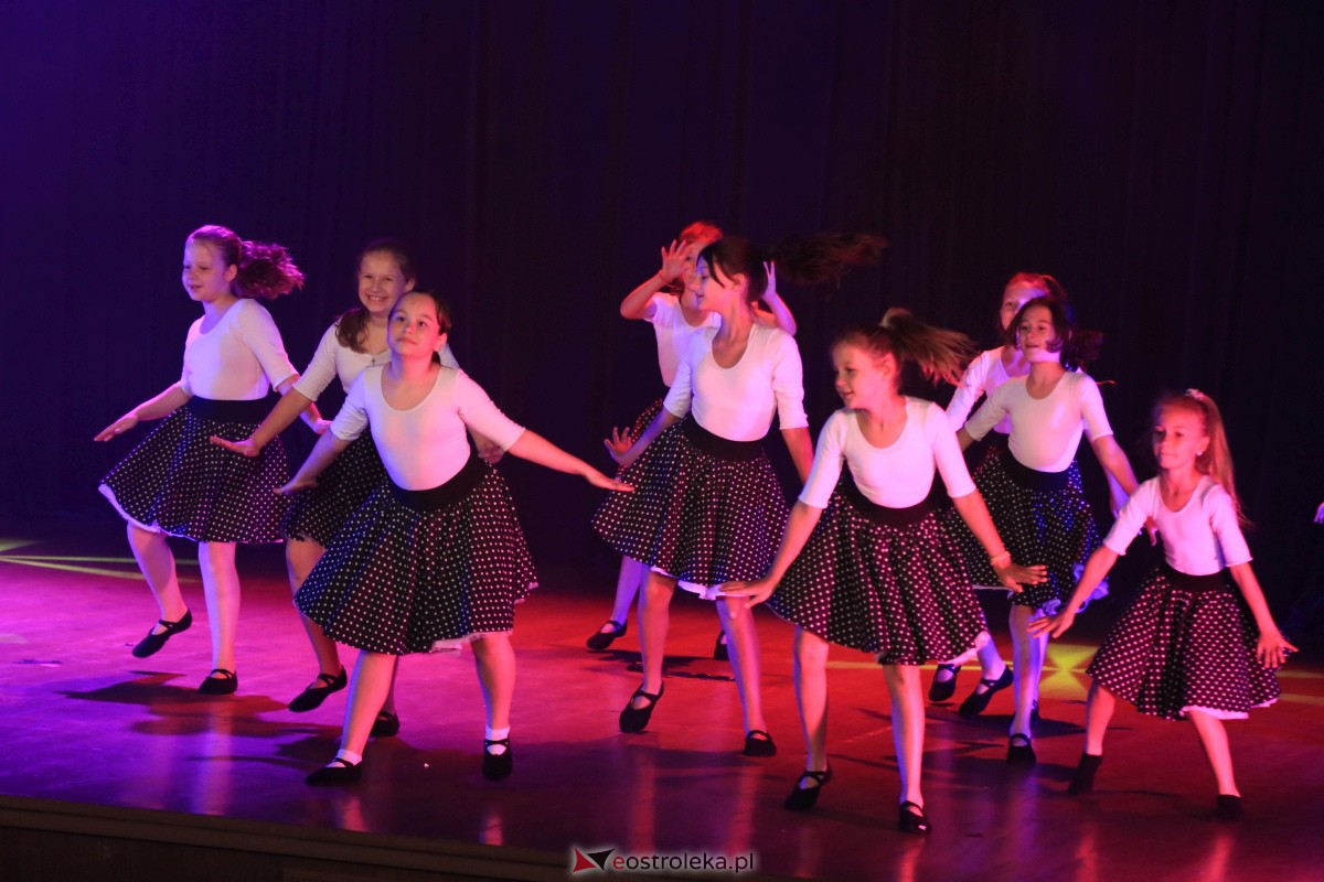 Koncert Muzyczna podróż grupy De-eM w OCK [25.09.2023] - zdjęcie #161 - eOstroleka.pl