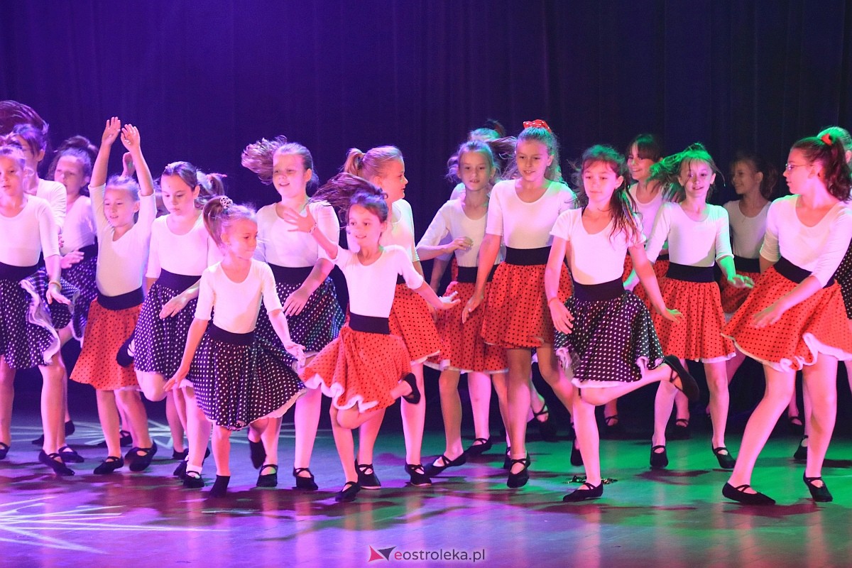 Koncert Muzyczna podróż grupy De-eM w OCK [25.09.2023] - zdjęcie #127 - eOstroleka.pl