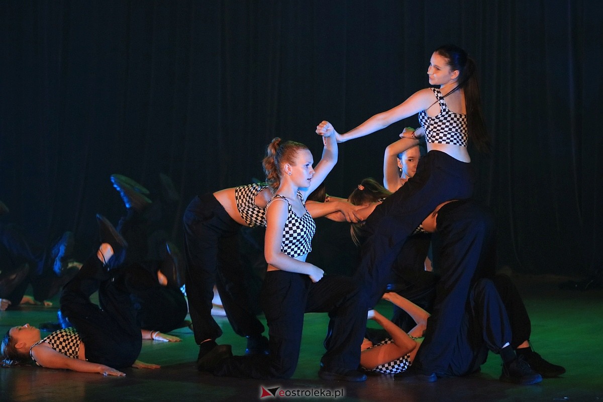 Koncert Muzyczna podróż grupy De-eM w OCK [25.09.2023] - zdjęcie #99 - eOstroleka.pl