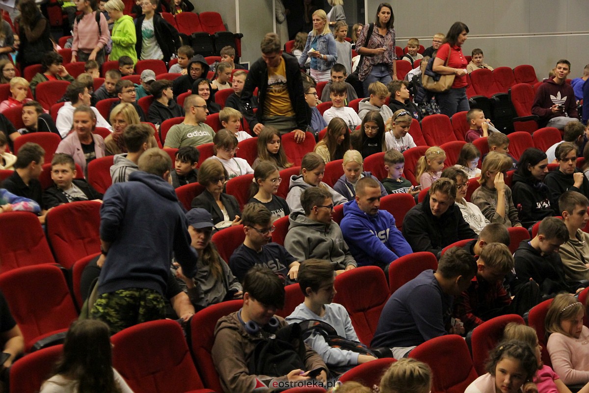 Koncert Muzyczna podróż grupy De-eM w OCK [25.09.2023] - zdjęcie #231 - eOstroleka.pl