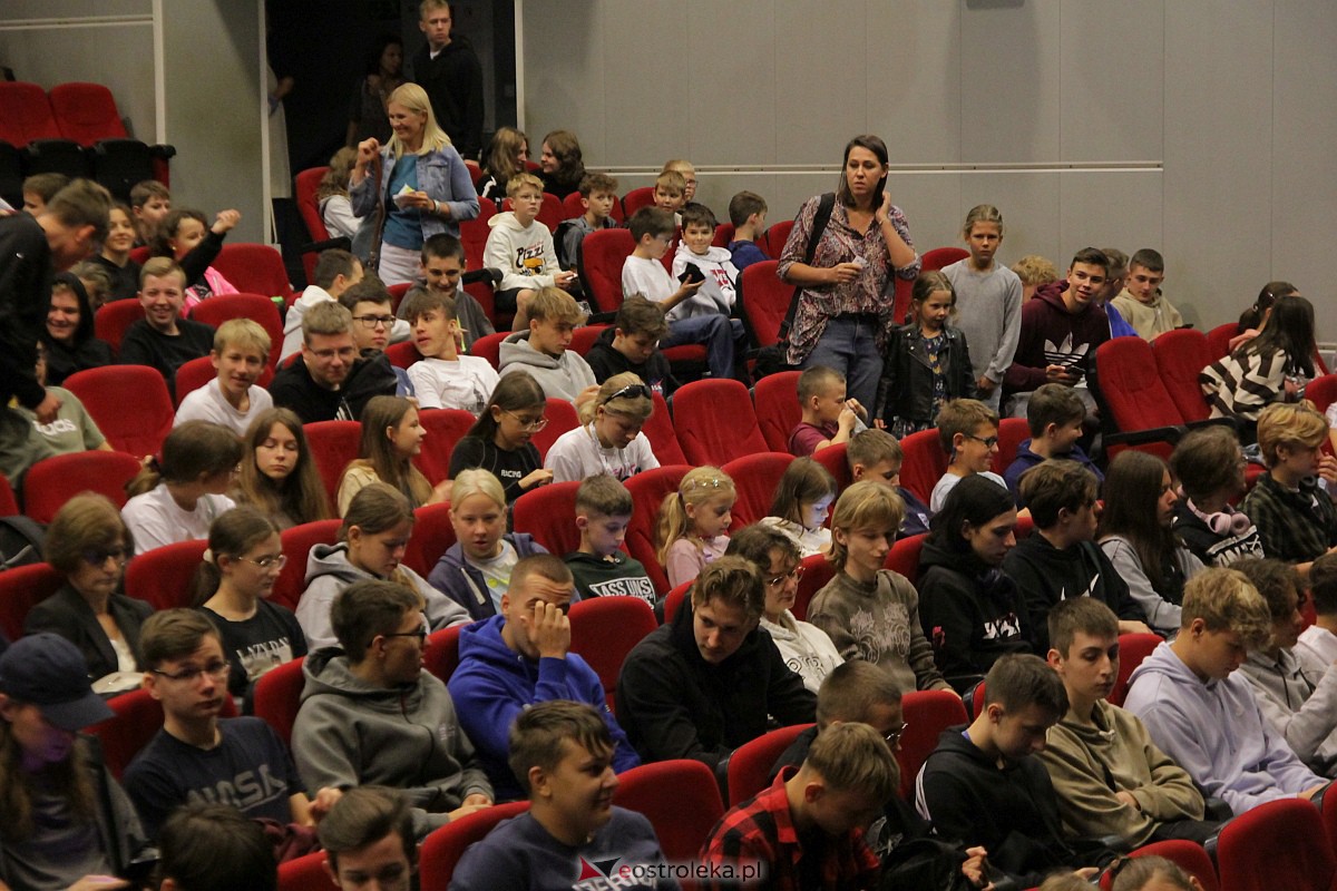 Koncert Muzyczna podróż grupy De-eM w OCK [25.09.2023] - zdjęcie #226 - eOstroleka.pl