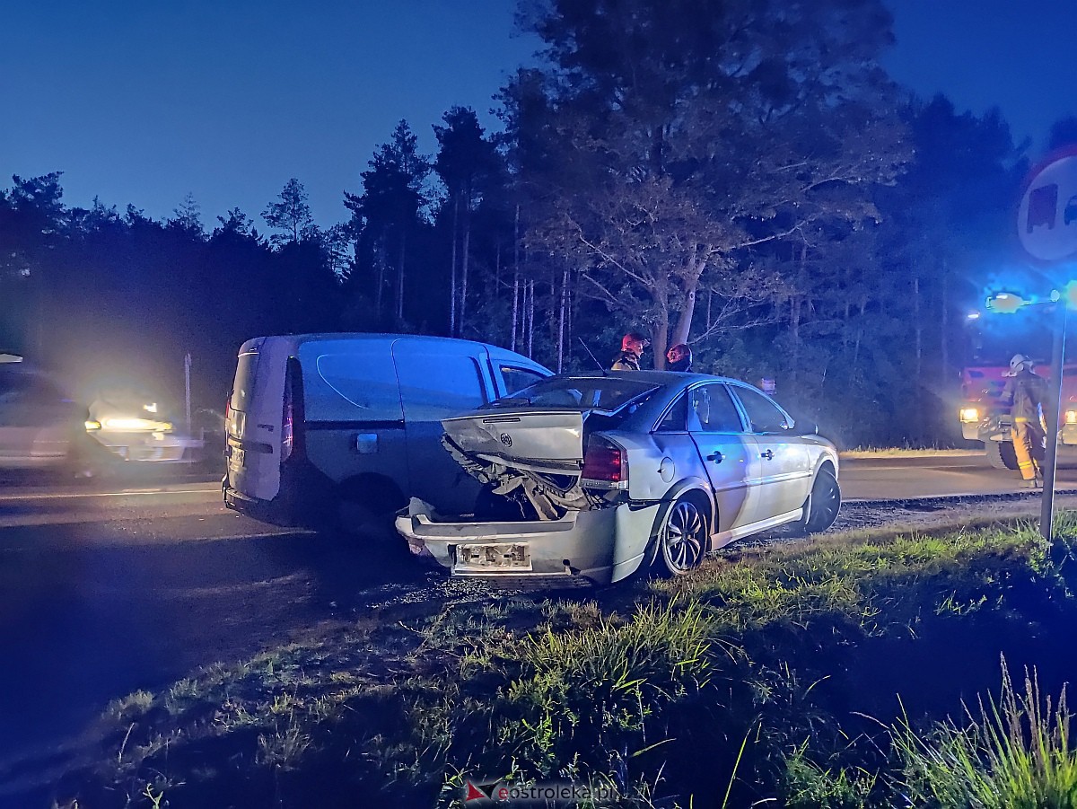 Wypadek na DK-61 między Ostrołęką a Łomżą [25.09.2023] - zdjęcie #3 - eOstroleka.pl