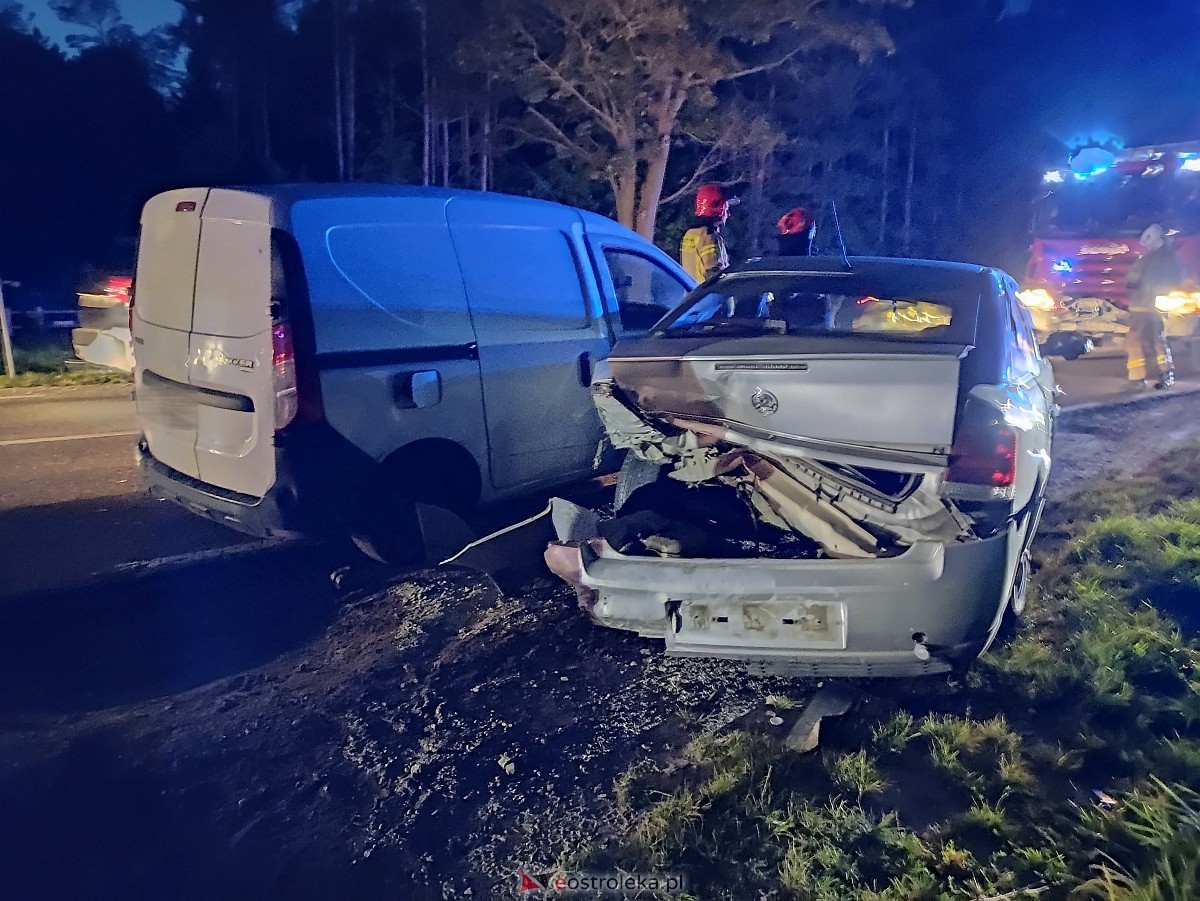 Wypadek na DK-61 między Ostrołęką a Łomżą [25.09.2023] - zdjęcie #5 - eOstroleka.pl