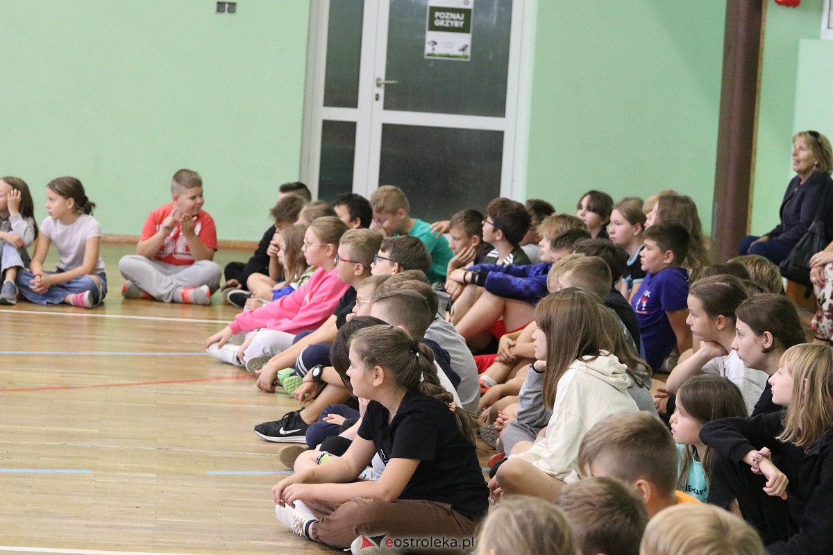 Wystawa grzybów w Szkole Podstawowej nr 2 [26.09.2023] - zdjęcie #23 - eOstroleka.pl
