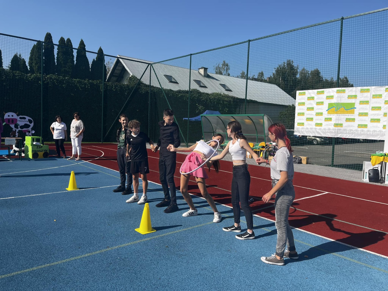 Otrzęsiny Klas Pierwszych z Zespołów Szkół Powiatowych [26.09.2023] - zdjęcie #36 - eOstroleka.pl