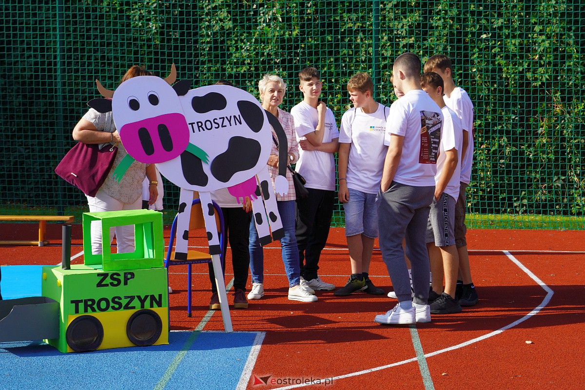 Otrzęsiny Klas Pierwszych z Zespołów Szkół Powiatowych [26.09.2023] - zdjęcie #144 - eOstroleka.pl