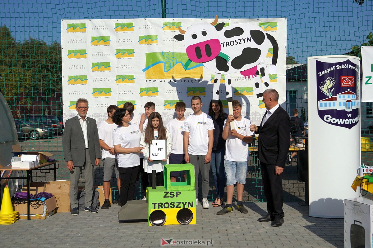 Otrzęsiny Klas Pierwszych z Zespołów Szkół Powiatowych [26.09.2023] - zdjęcie #141 - eOstroleka.pl