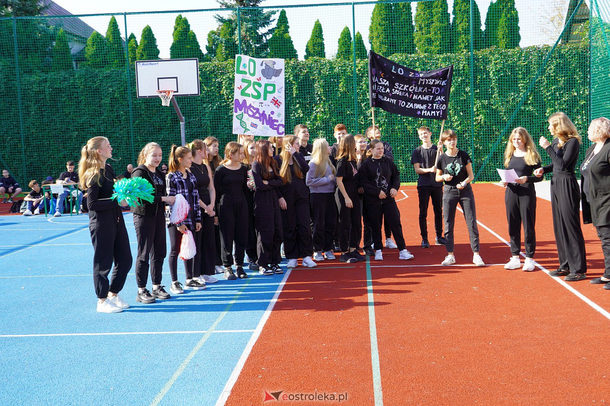 Otrzęsiny Klas Pierwszych z Zespołów Szkół Powiatowych [26.09.2023] - zdjęcie #96 - eOstroleka.pl