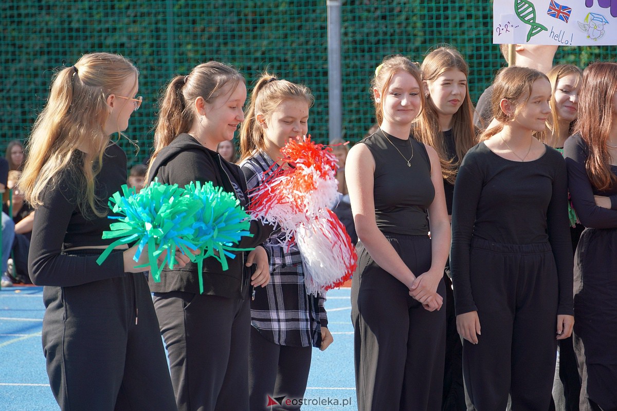 Otrzęsiny Klas Pierwszych z Zespołów Szkół Powiatowych [26.09.2023] - zdjęcie #91 - eOstroleka.pl