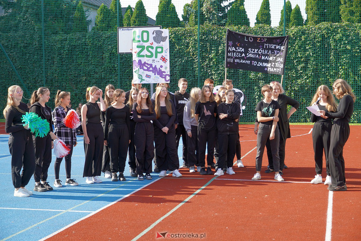 Otrzęsiny Klas Pierwszych z Zespołów Szkół Powiatowych [26.09.2023] - zdjęcie #89 - eOstroleka.pl