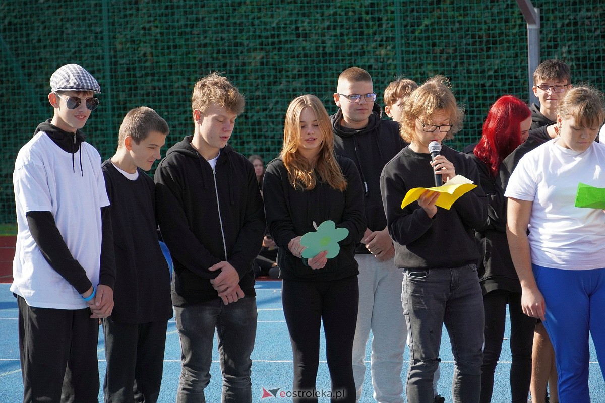 Otrzęsiny Klas Pierwszych z Zespołów Szkół Powiatowych [26.09.2023] - zdjęcie #85 - eOstroleka.pl