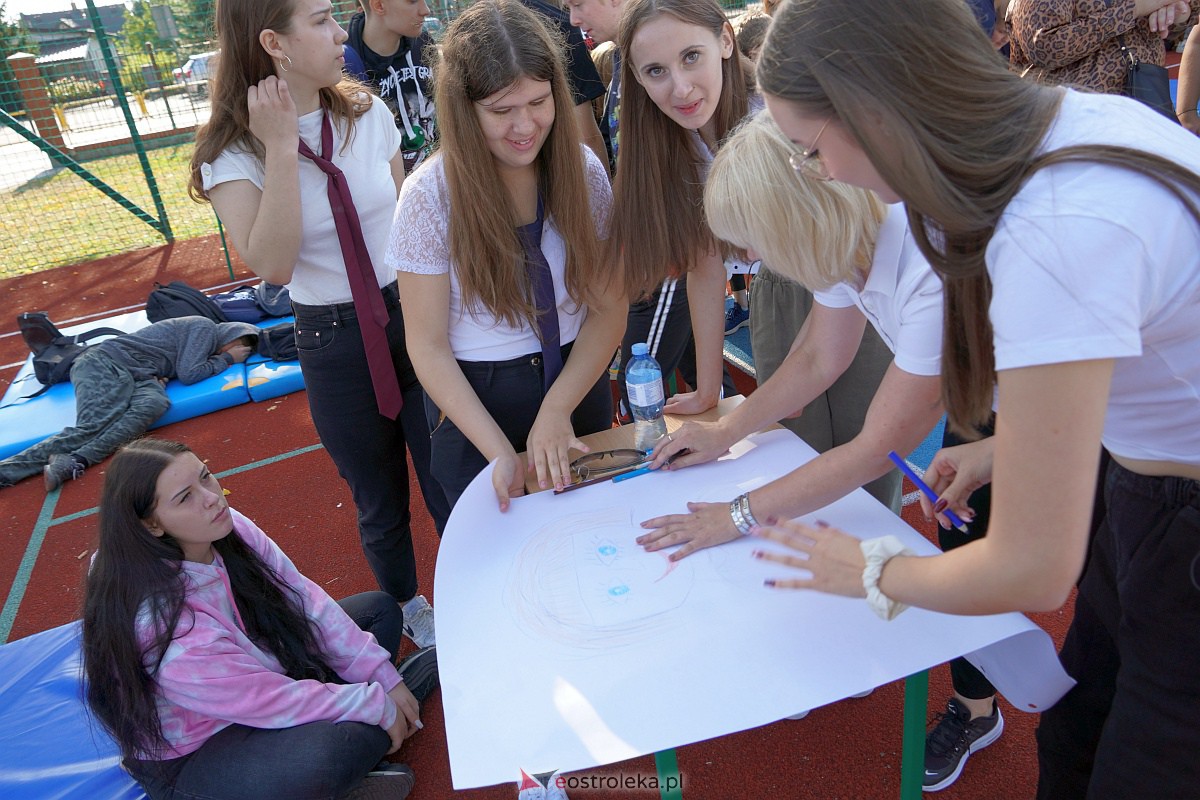 Otrzęsiny Klas Pierwszych z Zespołów Szkół Powiatowych [26.09.2023] - zdjęcie #81 - eOstroleka.pl