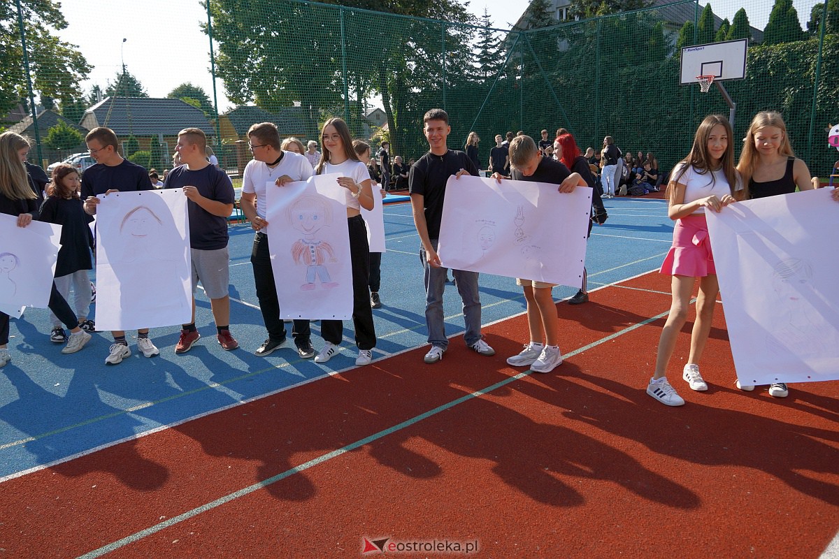 Otrzęsiny Klas Pierwszych z Zespołów Szkół Powiatowych [26.09.2023] - zdjęcie #69 - eOstroleka.pl