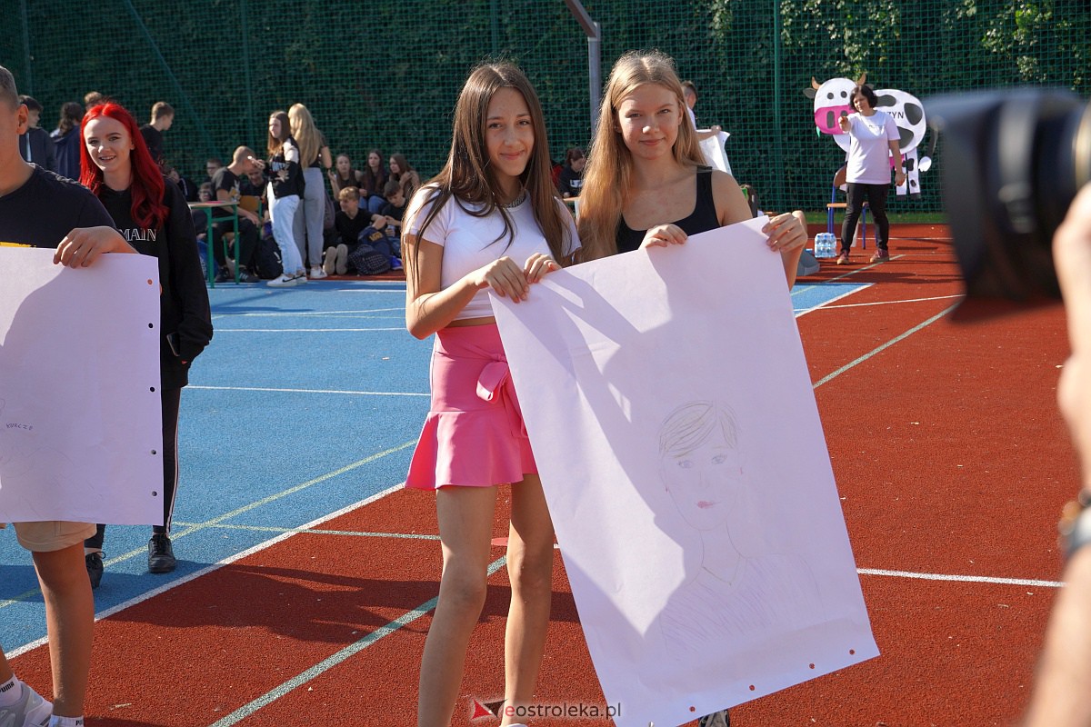 Otrzęsiny Klas Pierwszych z Zespołów Szkół Powiatowych [26.09.2023] - zdjęcie #68 - eOstroleka.pl