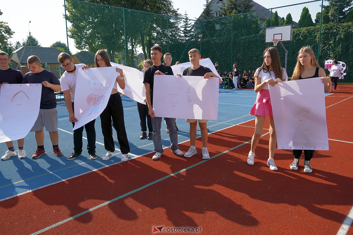 Otrzęsiny Klas Pierwszych z Zespołów Szkół Powiatowych [26.09.2023] - zdjęcie #67 - eOstroleka.pl