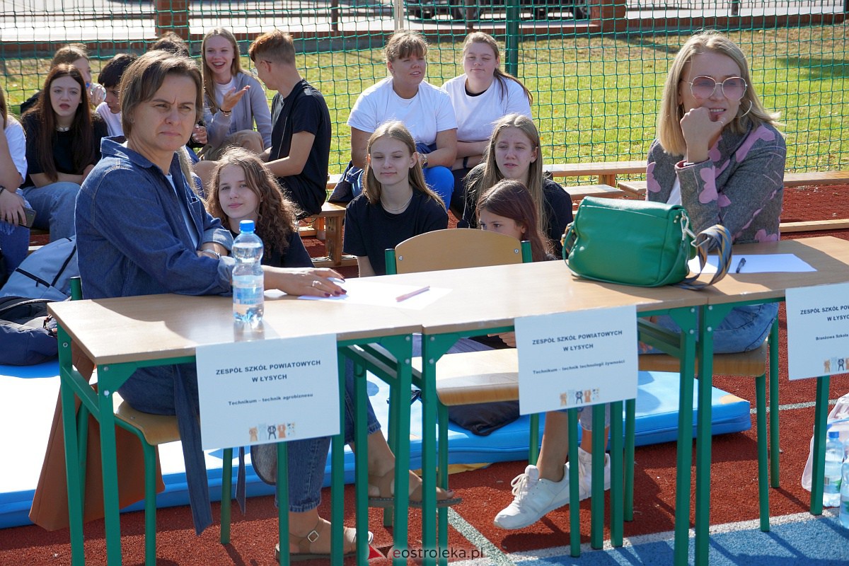 Otrzęsiny Klas Pierwszych z Zespołów Szkół Powiatowych [26.09.2023] - zdjęcie #51 - eOstroleka.pl