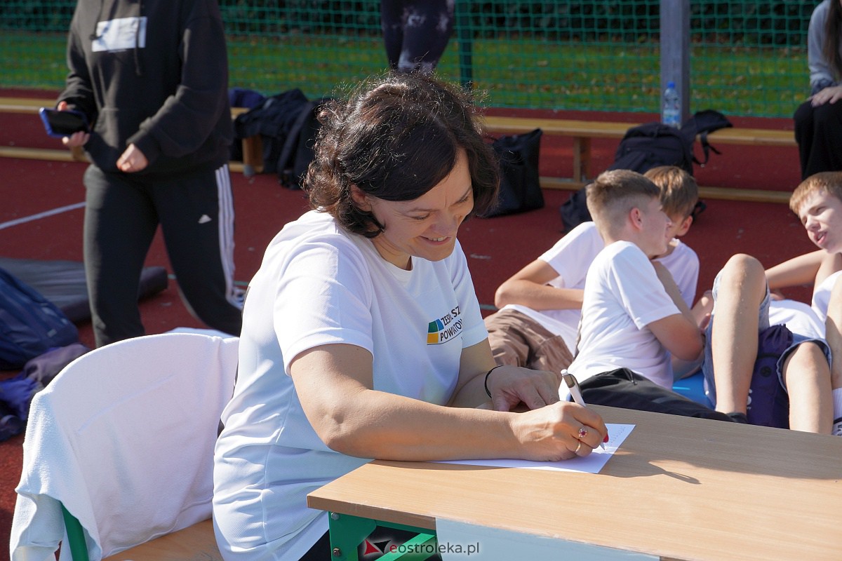 Otrzęsiny Klas Pierwszych z Zespołów Szkół Powiatowych [26.09.2023] - zdjęcie #48 - eOstroleka.pl