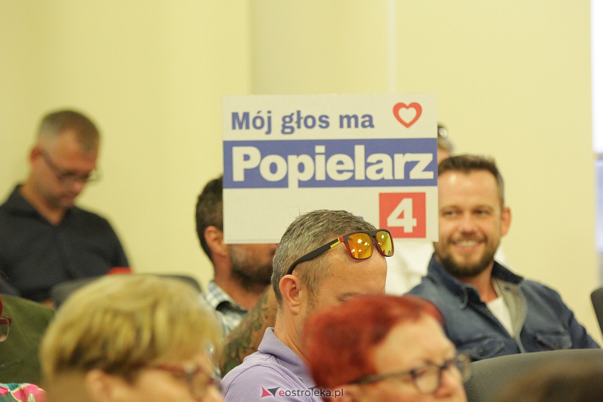 Spotkanie kandydatów KO z wyborcami w Ostrołęce [26.09.2023] - zdjęcie #87 - eOstroleka.pl