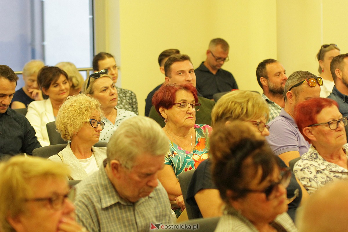 Spotkanie kandydatów KO z wyborcami w Ostrołęce [26.09.2023] - zdjęcie #86 - eOstroleka.pl