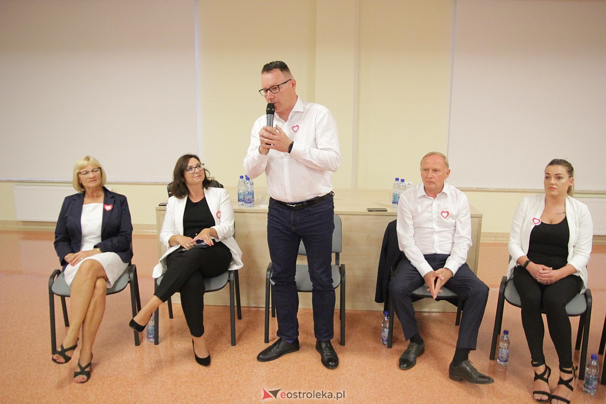 Spotkanie kandydatów KO z wyborcami w Ostrołęce [26.09.2023] - zdjęcie #73 - eOstroleka.pl