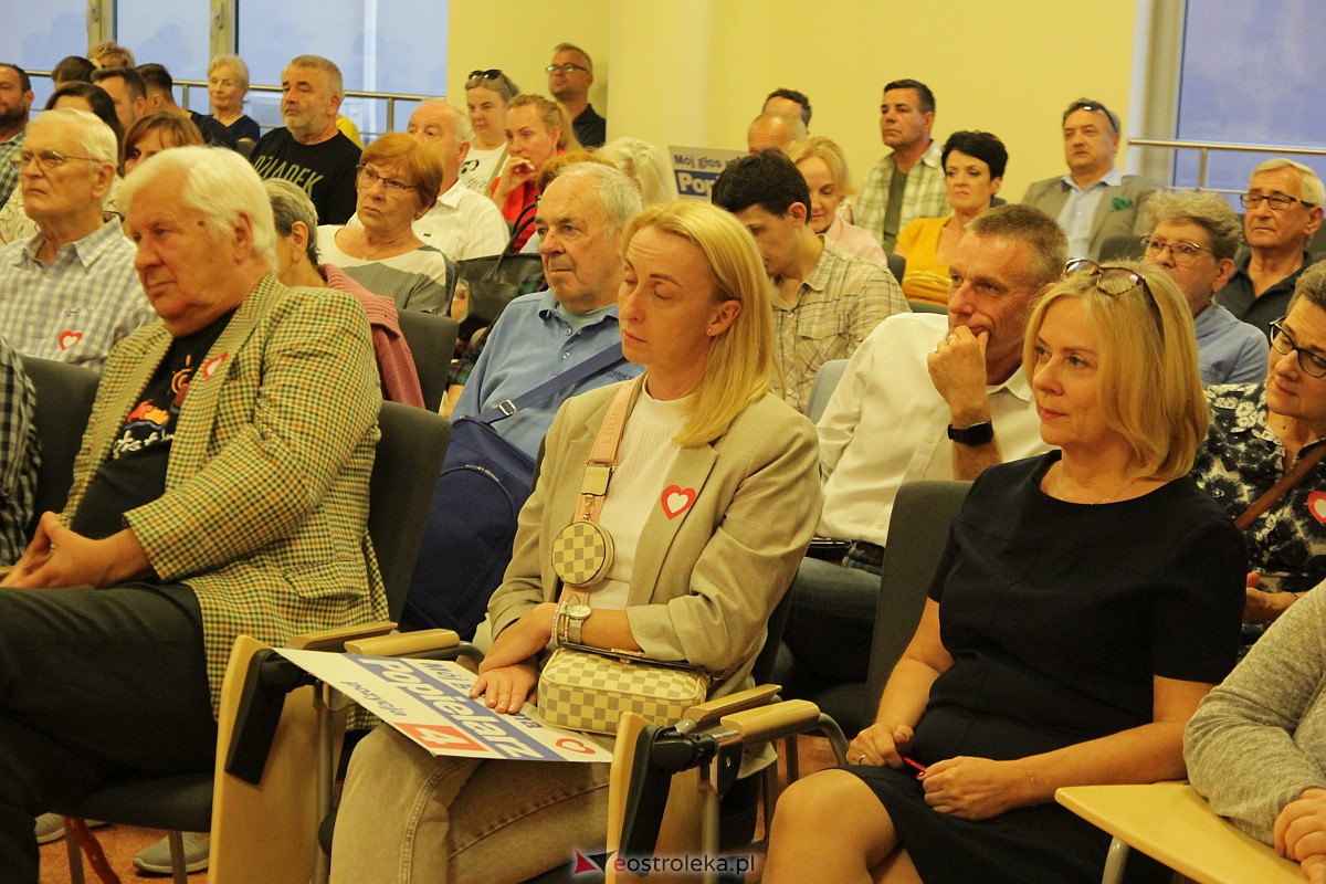 Spotkanie kandydatów KO z wyborcami w Ostrołęce [26.09.2023] - zdjęcie #66 - eOstroleka.pl
