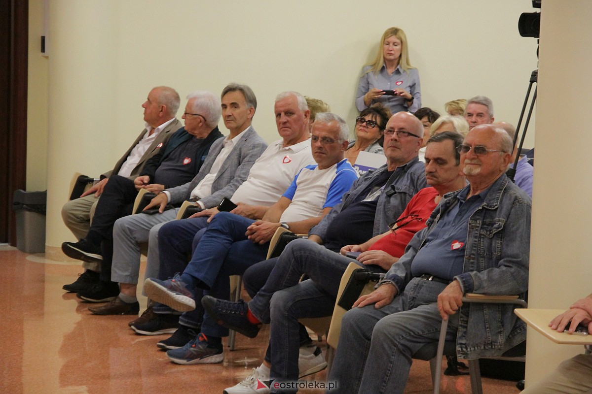 Spotkanie kandydatów KO z wyborcami w Ostrołęce [26.09.2023] - zdjęcie #63 - eOstroleka.pl
