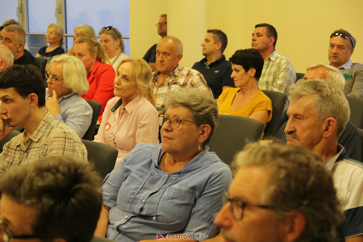 Spotkanie kandydatów KO z wyborcami w Ostrołęce [26.09.2023] - zdjęcie #62 - eOstroleka.pl