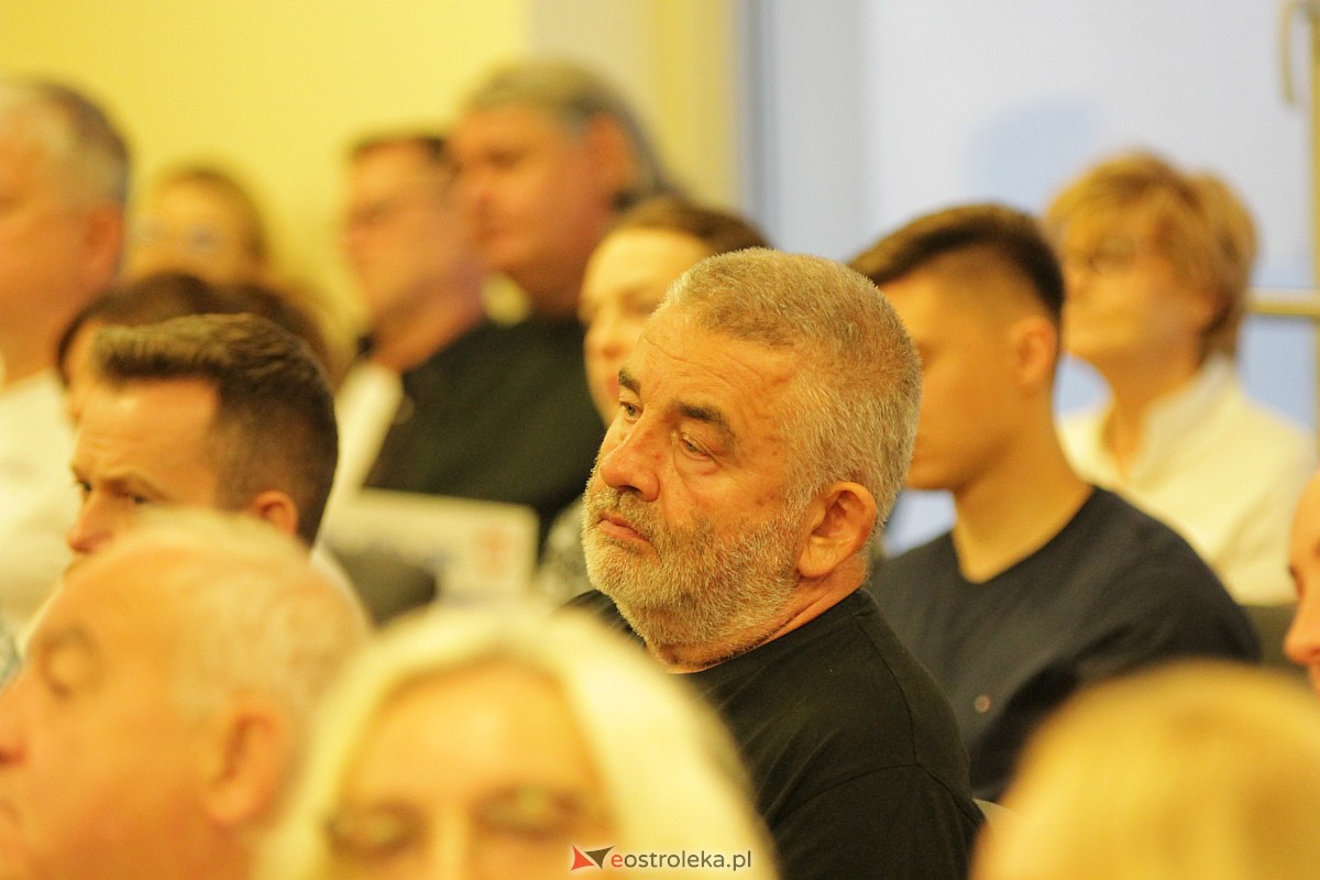 Spotkanie kandydatów KO z wyborcami w Ostrołęce [26.09.2023] - zdjęcie #44 - eOstroleka.pl