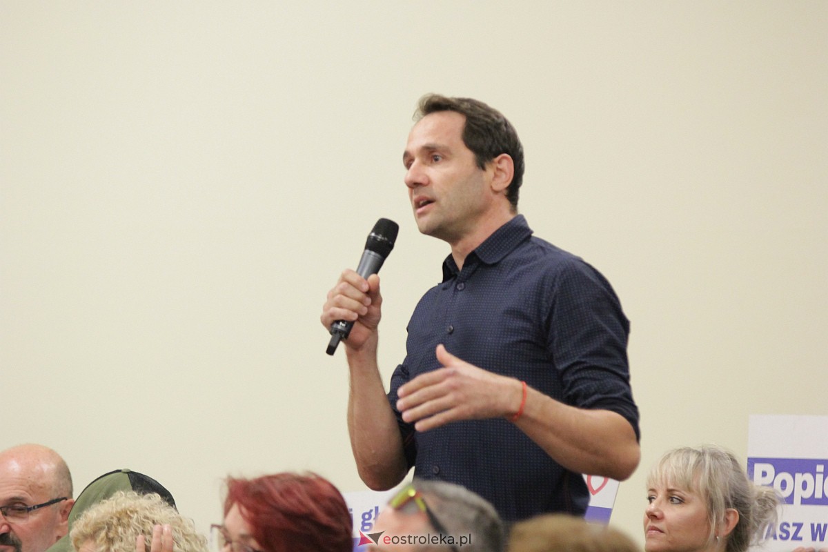 Spotkanie kandydatów KO z wyborcami w Ostrołęce [26.09.2023] - zdjęcie #23 - eOstroleka.pl