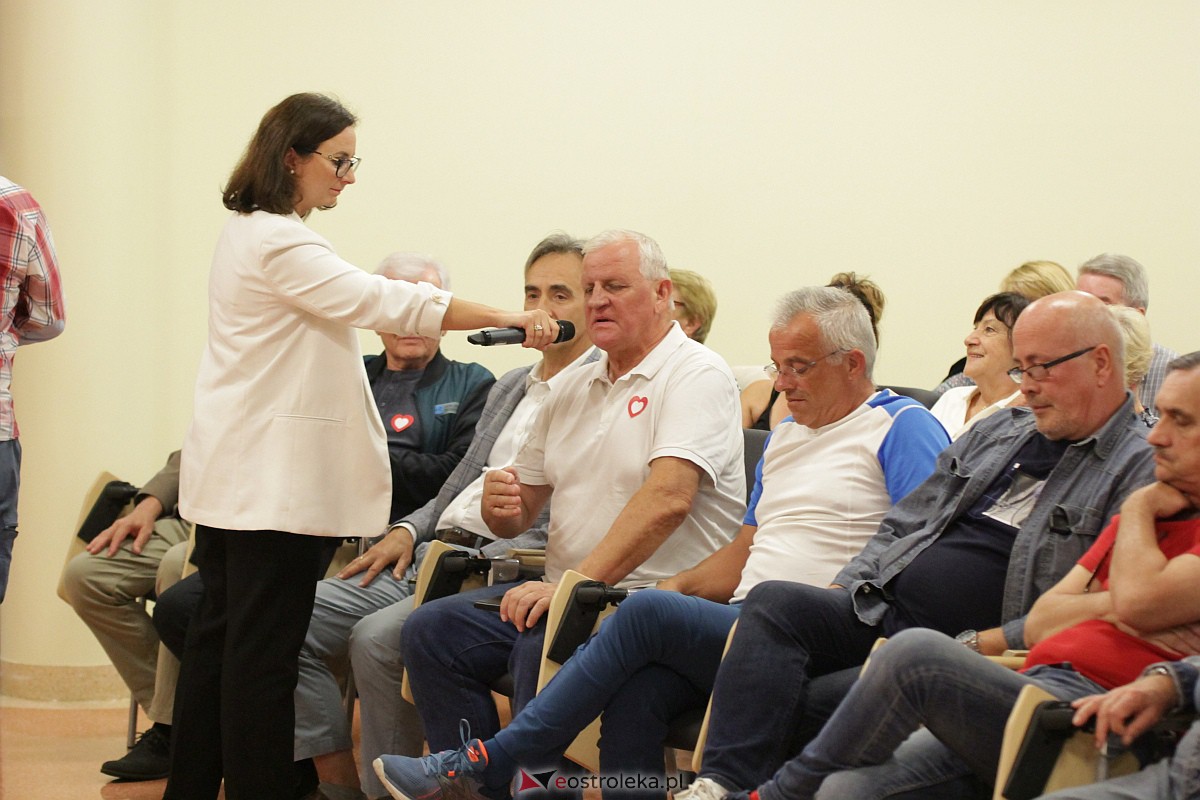 Spotkanie kandydatów KO z wyborcami w Ostrołęce [26.09.2023] - zdjęcie #11 - eOstroleka.pl