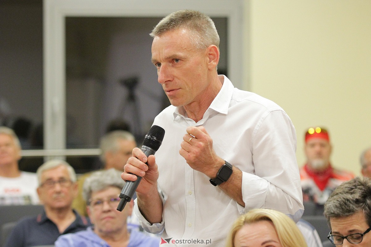 Spotkanie kandydatów KO z wyborcami w Ostrołęce [26.09.2023] - zdjęcie #2 - eOstroleka.pl