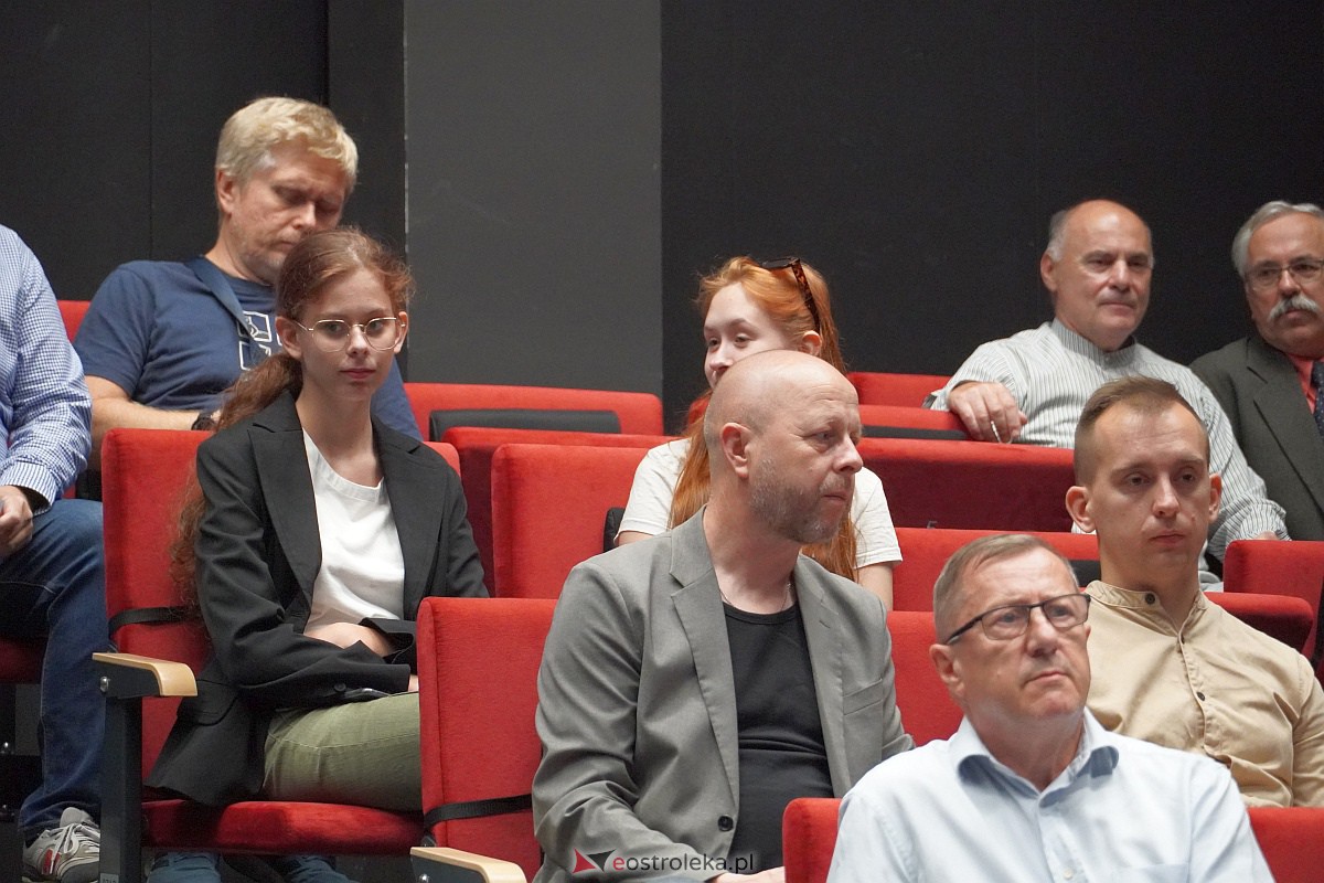 Wykład Marka Budzisza w Muzeum Żołnierzy Wyklętych [26.09.2023] - zdjęcie #42 - eOstroleka.pl