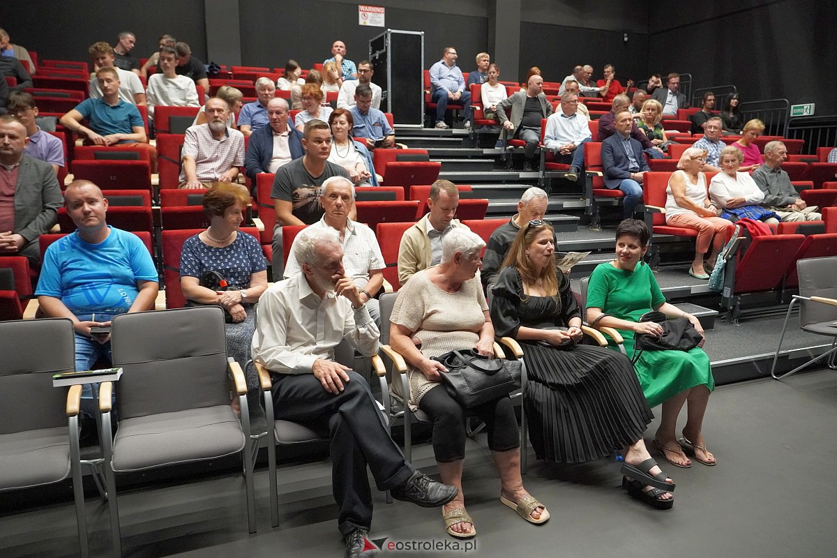 Wykład Marka Budzisza w Muzeum Żołnierzy Wyklętych [26.09.2023] - zdjęcie #36 - eOstroleka.pl