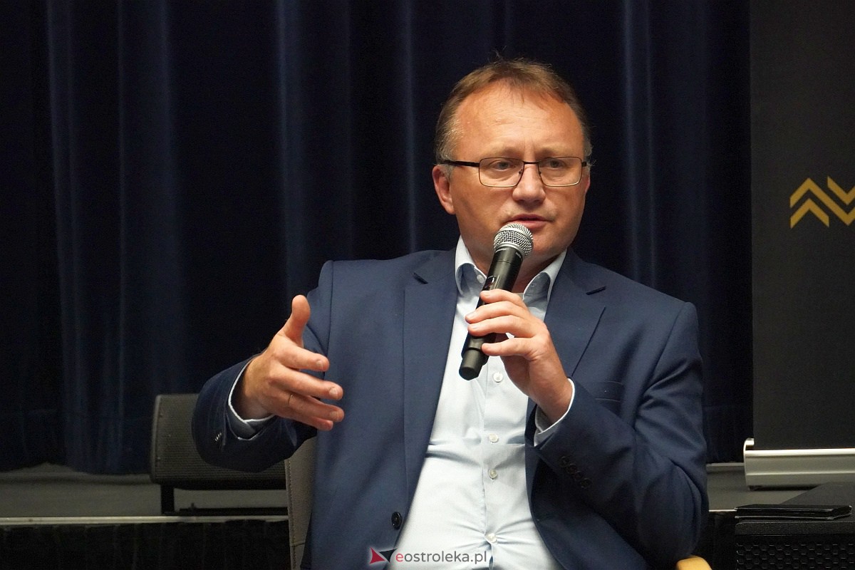 Wykład Marka Budzisza w Muzeum Żołnierzy Wyklętych [26.09.2023] - zdjęcie #28 - eOstroleka.pl