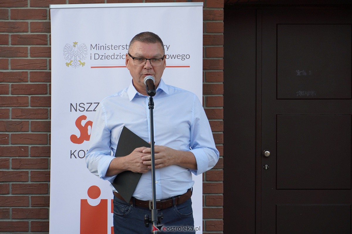 Otwarcie wystawy „Solidarność do wojska!” w Muzeum Żołnierzy Wyklętych [27.09.2023] - zdjęcie #26 - eOstroleka.pl