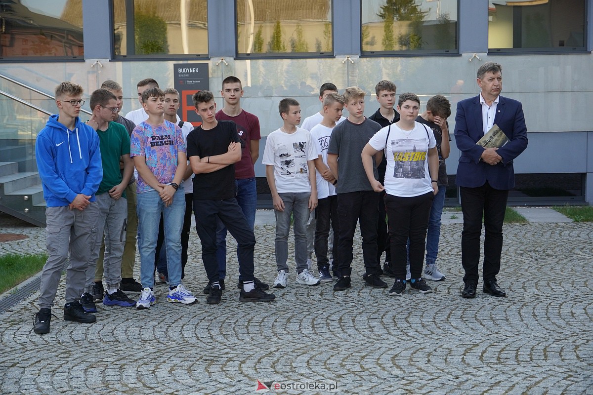 Otwarcie wystawy „Solidarność do wojska!” w Muzeum Żołnierzy Wyklętych [27.09.2023] - zdjęcie #23 - eOstroleka.pl