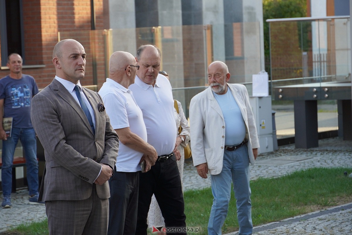 Otwarcie wystawy „Solidarność do wojska!” w Muzeum Żołnierzy Wyklętych [27.09.2023] - zdjęcie #16 - eOstroleka.pl