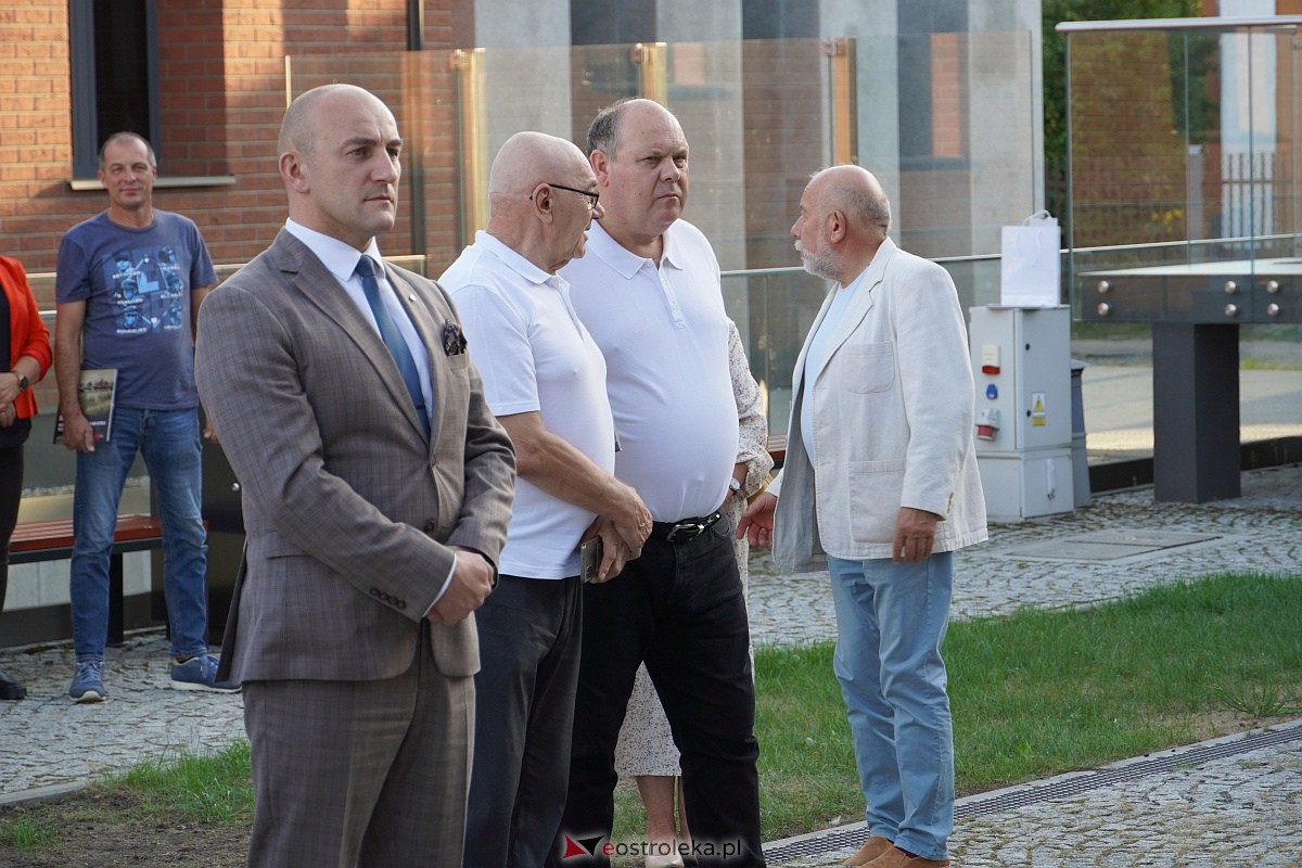 Otwarcie wystawy „Solidarność do wojska!” w Muzeum Żołnierzy Wyklętych [27.09.2023] - zdjęcie #15 - eOstroleka.pl