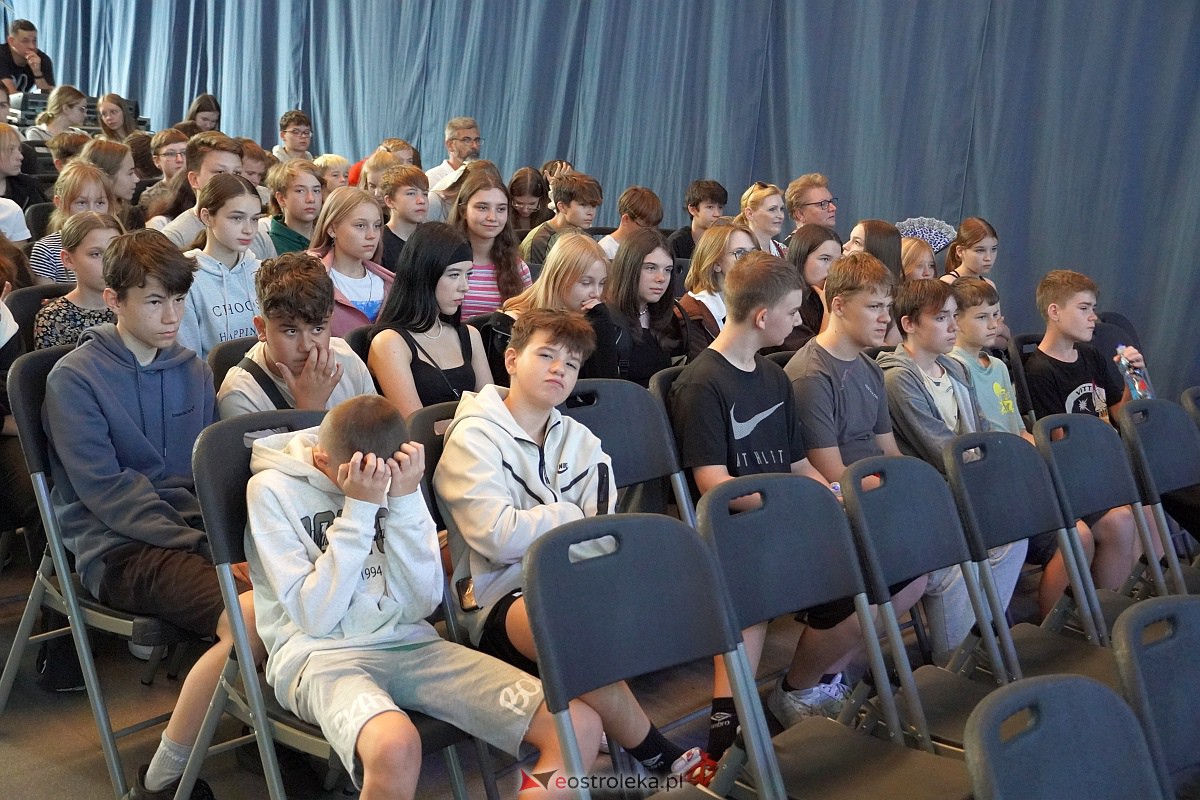 Ostrołęckie Dni Młodzieży. Na początek tiktoker Kacper Zembrzucki [28.09.2023] - zdjęcie #15 - eOstroleka.pl
