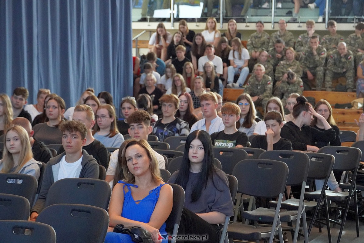 Ostrołęckie Dni Młodzieży. Na początek tiktoker Kacper Zembrzucki [28.09.2023] - zdjęcie #2 - eOstroleka.pl