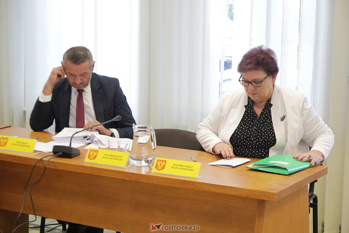 LXXXVII Zwyczajna Sesja Rady Miasta Ostrołęki [28.09.2023] - zdjęcie #51 - eOstroleka.pl
