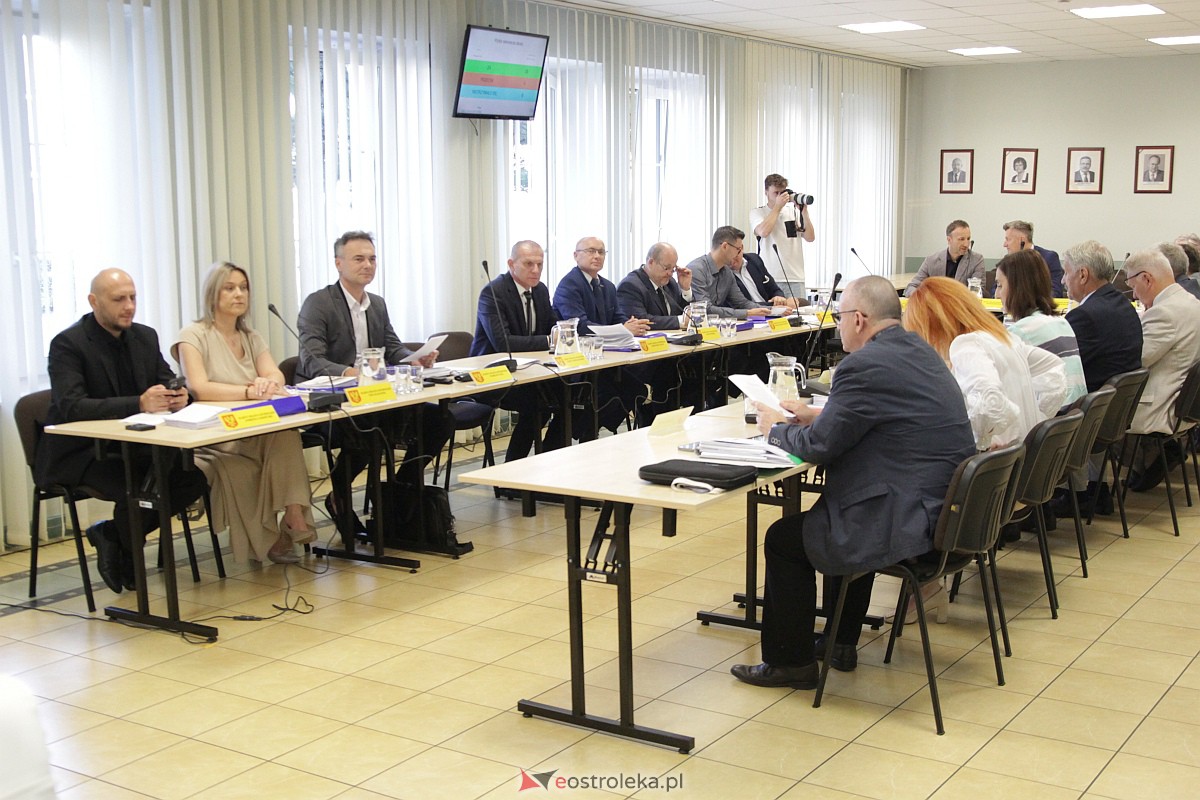 LXXXVII Zwyczajna Sesja Rady Miasta Ostrołęki [28.09.2023] - zdjęcie #46 - eOstroleka.pl